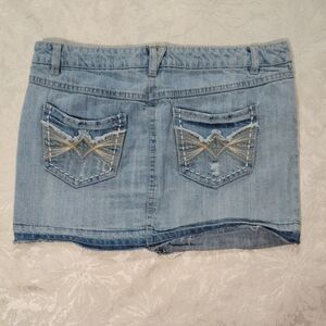Vtg Mudd Distressed Denim Micro Mini Skirt Y2K Low Rise Frayed Embroidered sz 9